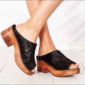 Urban outfitters Ecote mule